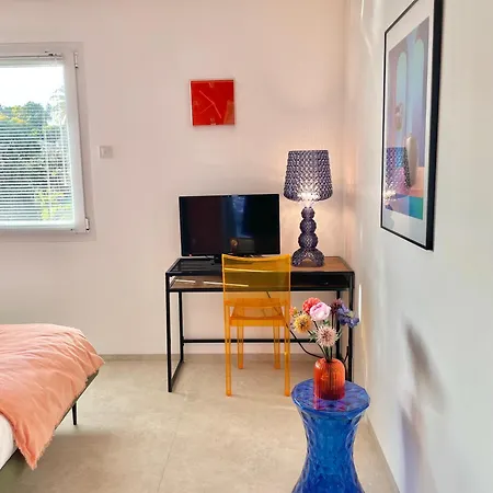 Royal Pink - Design - Vue De Reve - Parking Gratuit كان