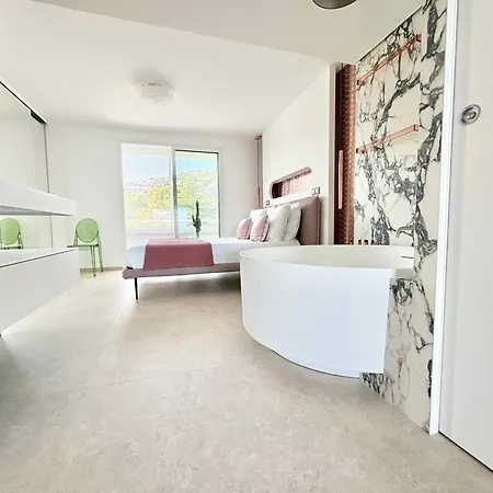 Royal Pink - Design- Vue De Reve - Parking Gratuit * Cannes