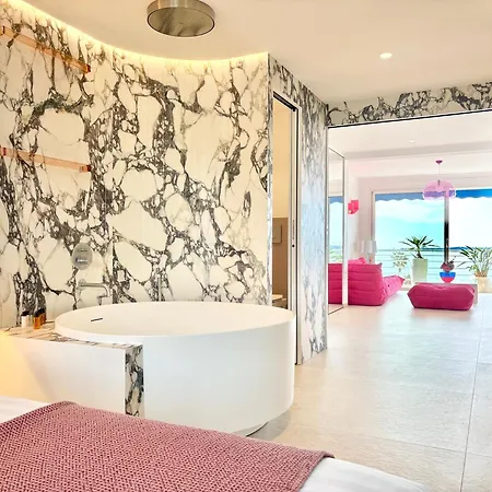 Appartamento Royal Pink - Design- Vue De Reve - Parking Gratuit