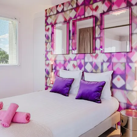 Royal Pink - Design- Vue De Reve - Parking Gratuit