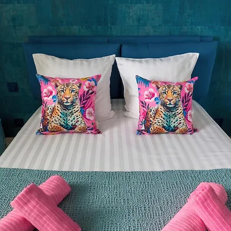 Royal Pink - Design- Vue De Reve - Parking Gratuit * Cannes