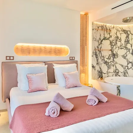 Royal Pink - Design- Vue De Reve - Parking Gratuit Appartamento