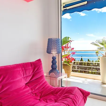 Royal Pink - Design- Vue De Reve - Parking Gratuit Cannes